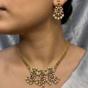 Necklace set