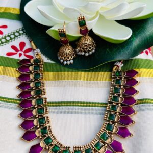 TRADITIONAL NAGAPADAM NECKLACE SET PURPLE